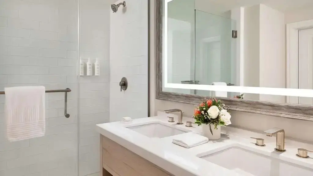 Sunseeker Resort Florida Gulf Coast, Curio Collection Hilton