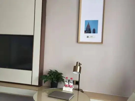 Vienna International Hotel (Chongqing Dazu Center)