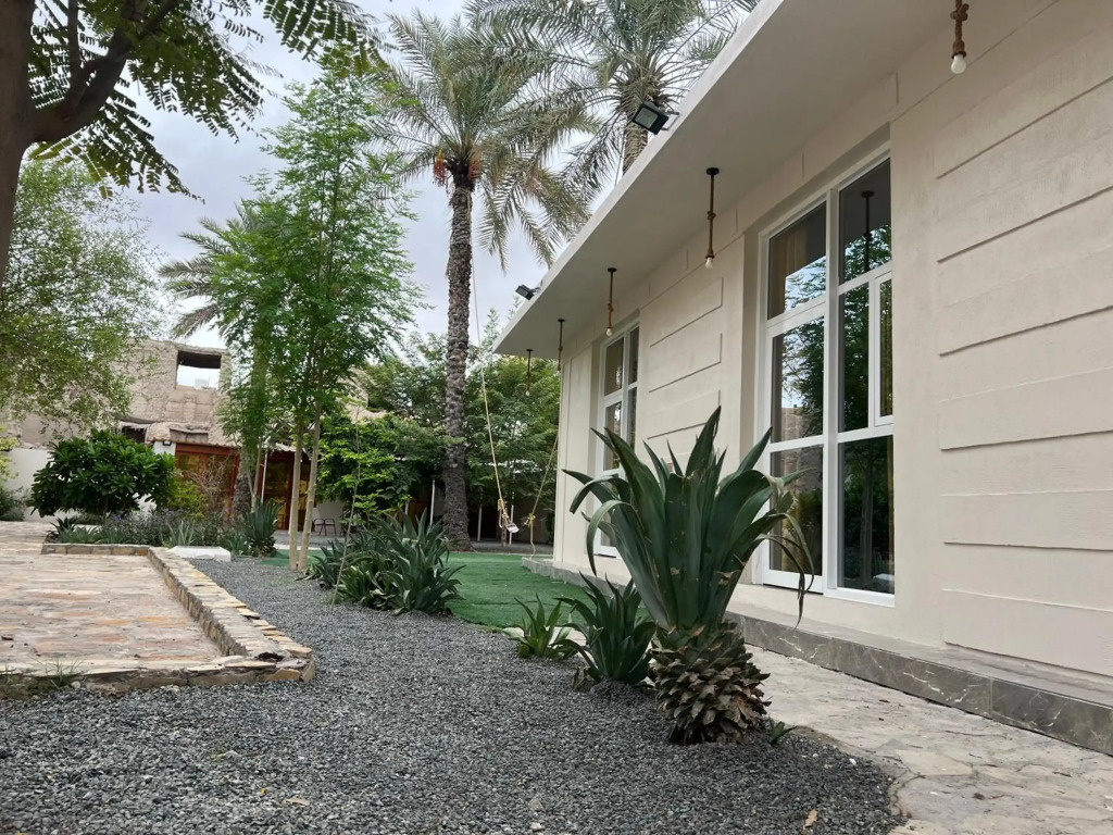 Shwathina Inn نزل شواذنة