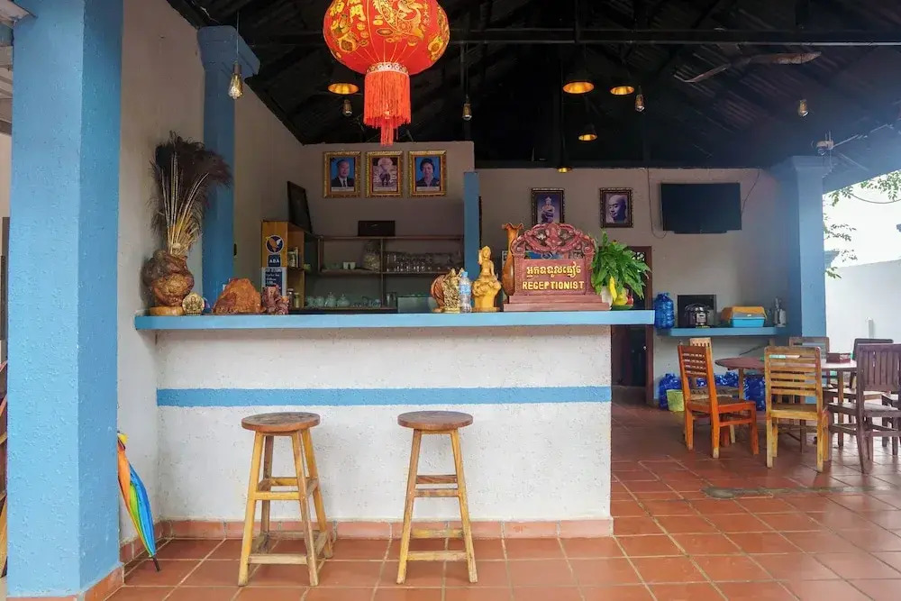 New Dragon Inn Guest House