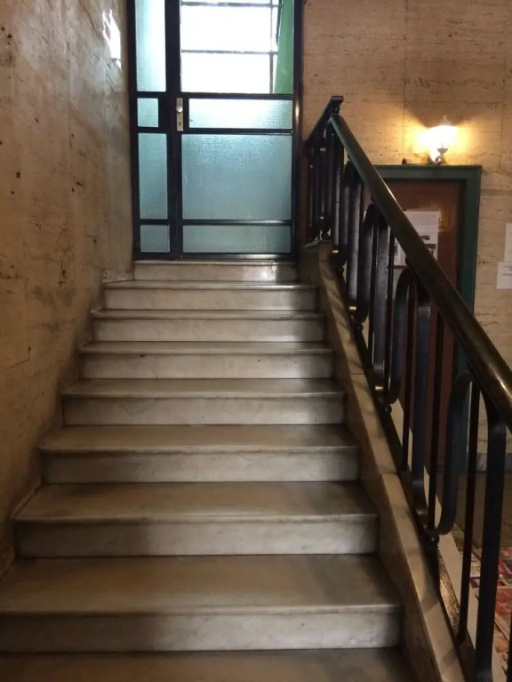Ginger Apartment
