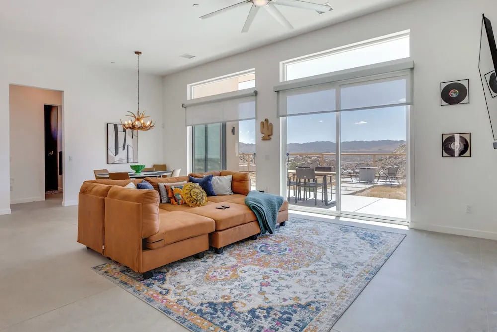 Hot Tub & Views! Contemporary Yucca Valley Retreat