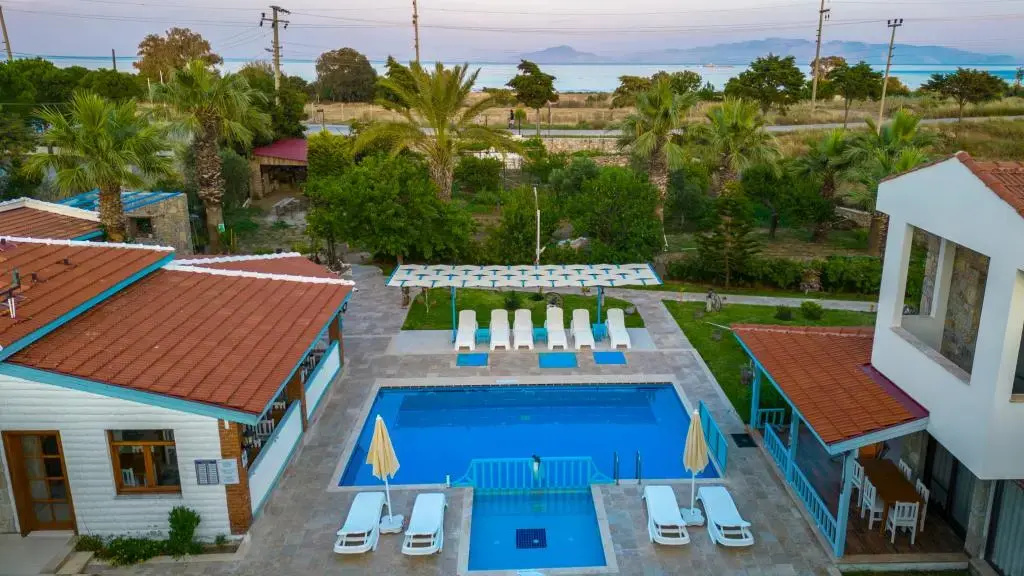Ekinoks Otel