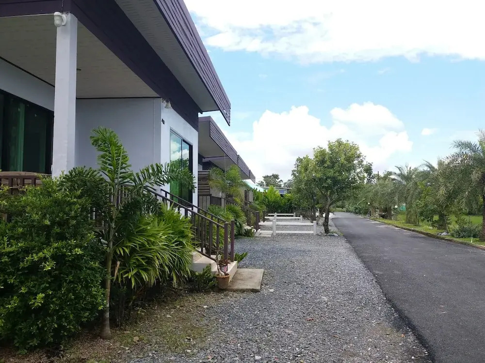 Preecha Resort