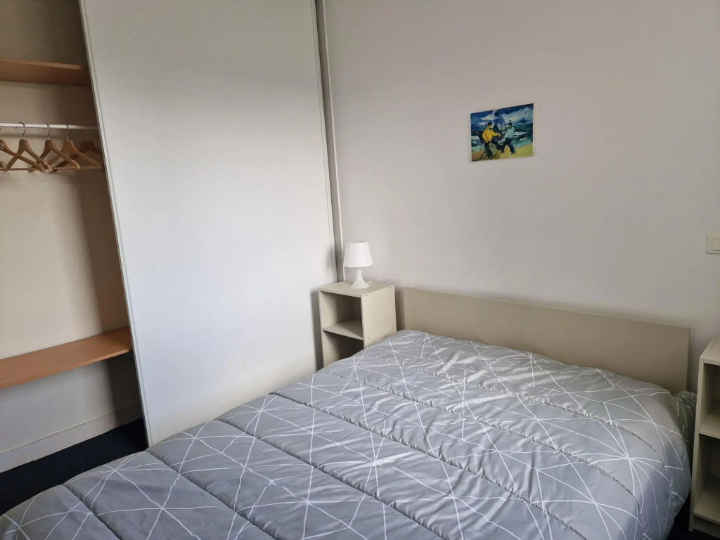 Bright 2 bedroom apartment with balcony with direct beach access, Mesquer