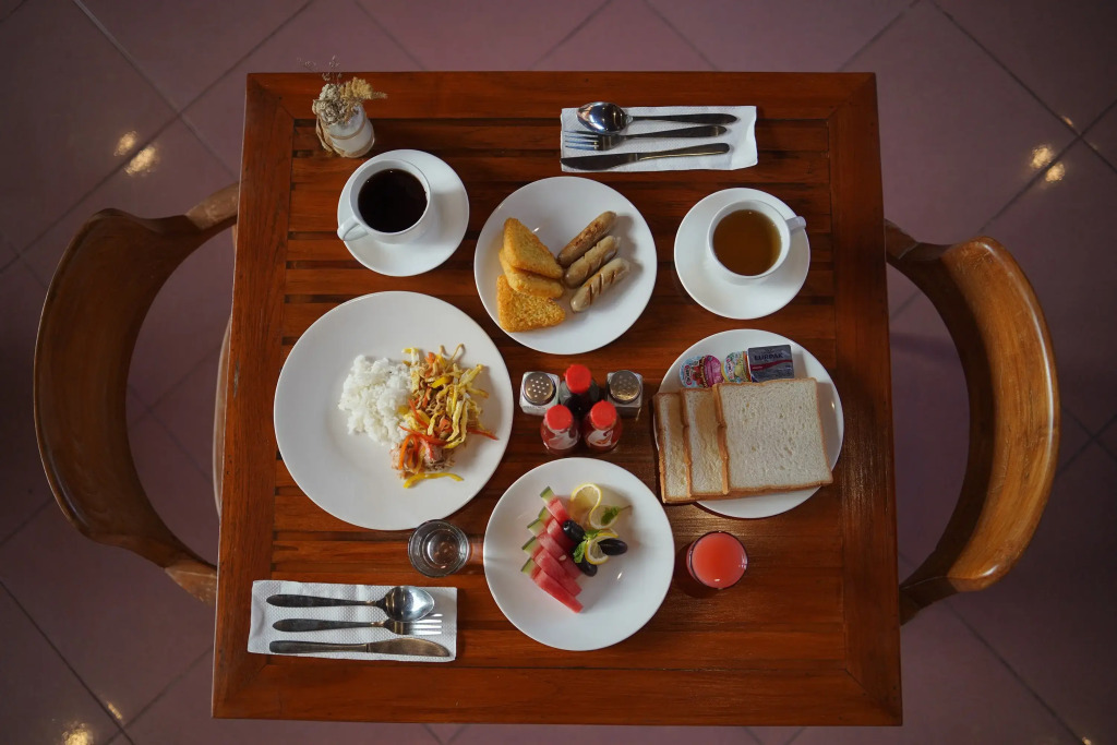Suka Beach Inn
