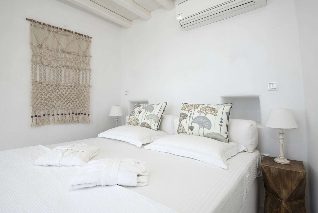 Eden View Suites & Villas