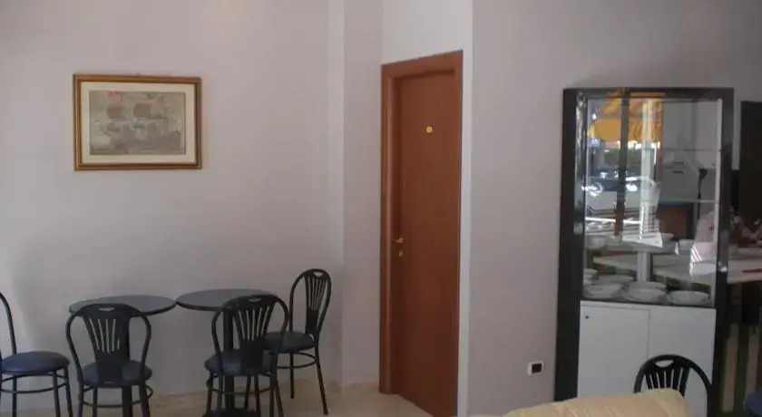 Hotel Garnì Dora