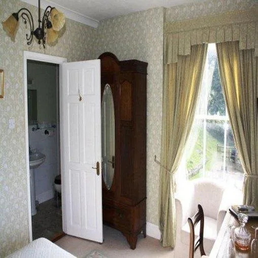 Woodlands Country House