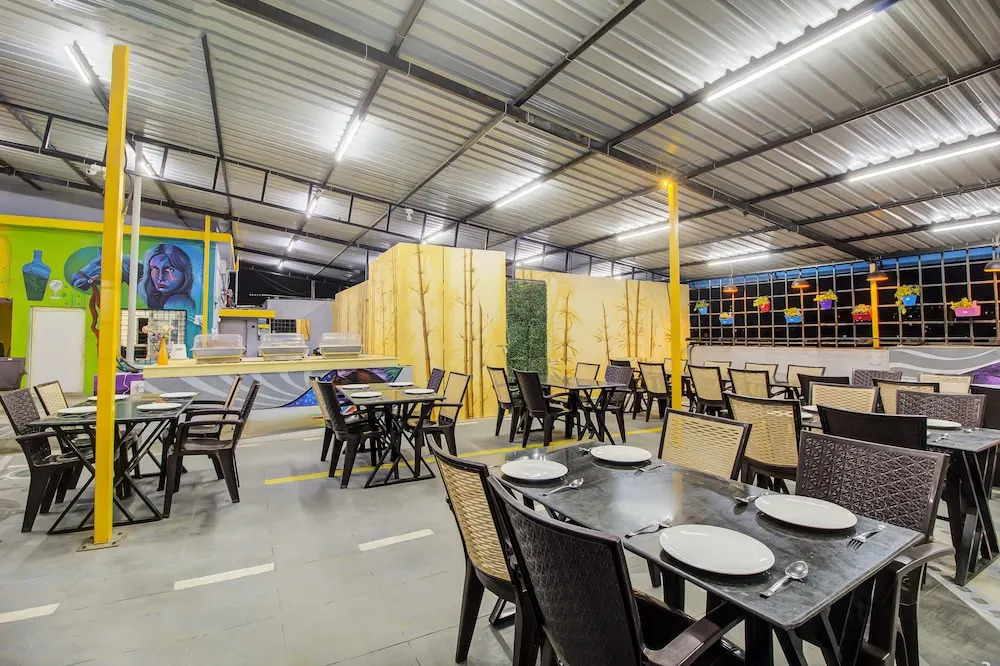 Turquoise Kharadi A Business Hotel