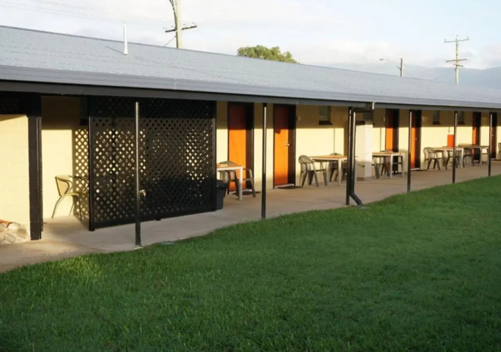 YAL Cairns - A Motel that makes a difference