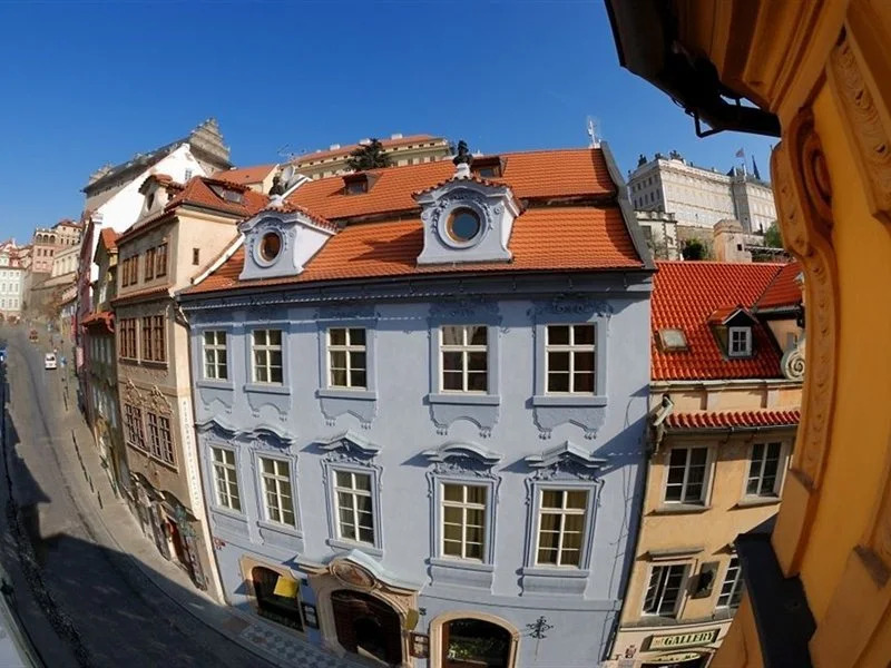 U Zlate Podkovy Apartments