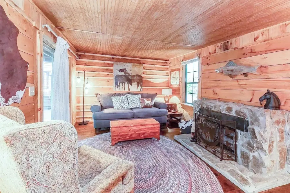 The Cabins at Seven Foxes