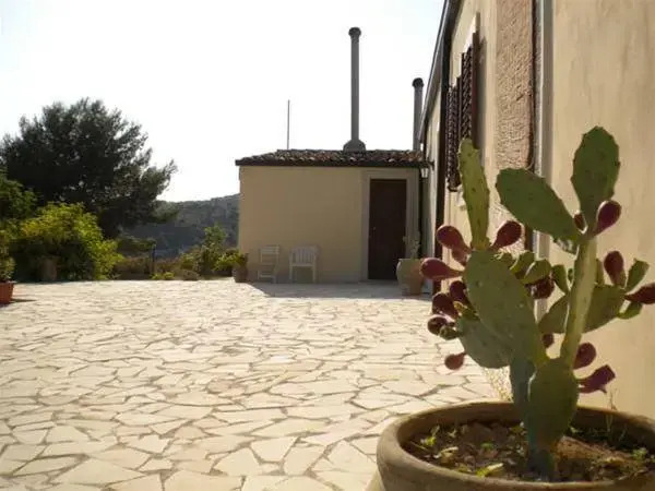 Oasi Monte Rhenna