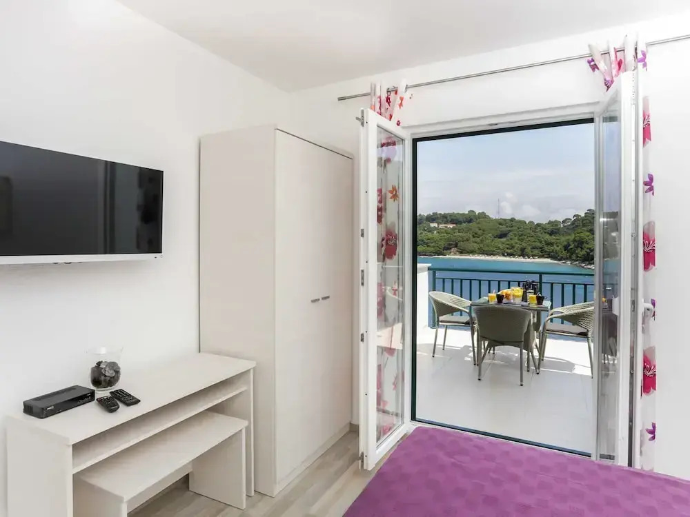 Apartments Posta