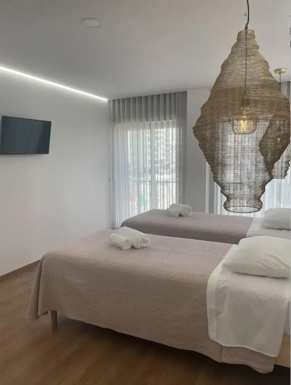 Pontinha Exclusive House