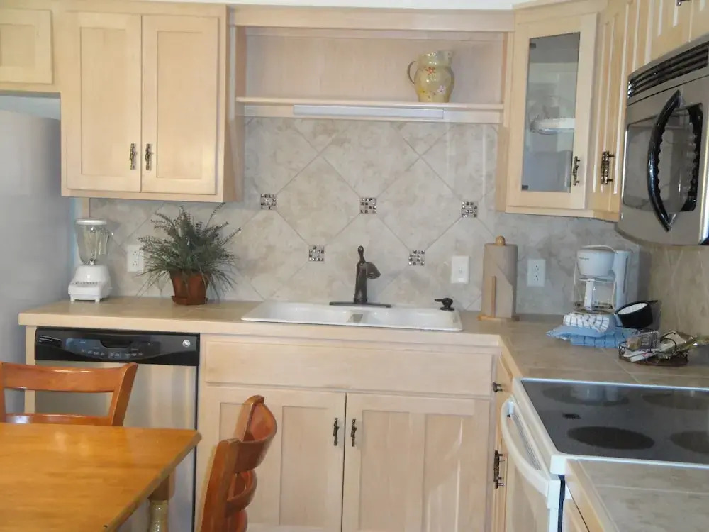 C4 - Mountain Harbor two bedroom Lodge cottage