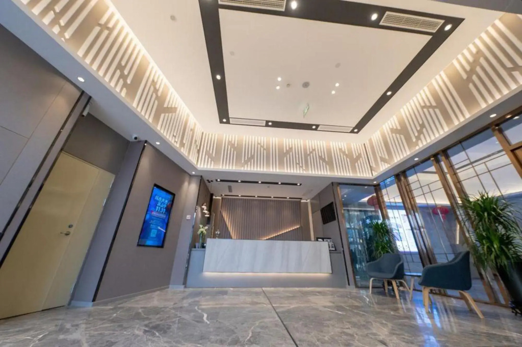 Homeinn Selected Hotel (Nanjing Railway Station Yuqiao Commercial Plaza)