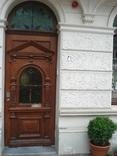 Bed and Breakfast Allure