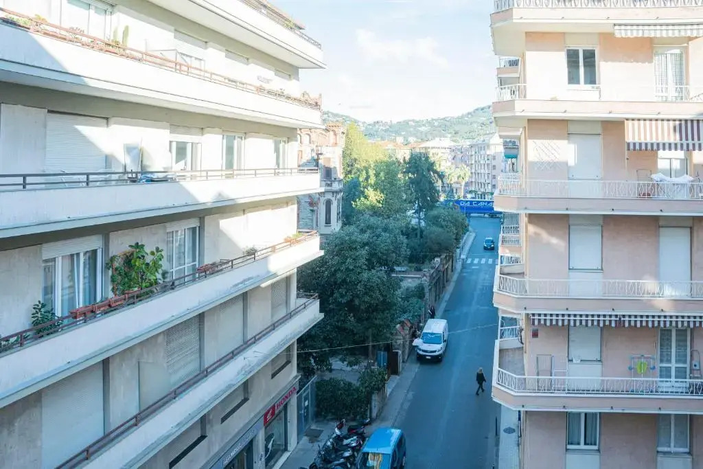 076 - Casa La Libreria, Centro città di Chiavari, 500 metri da mare e spiagge