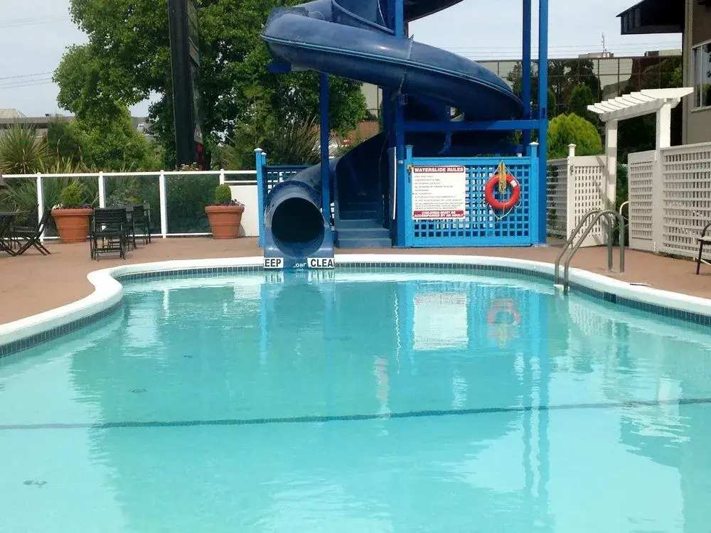 Tally-Ho Hotel