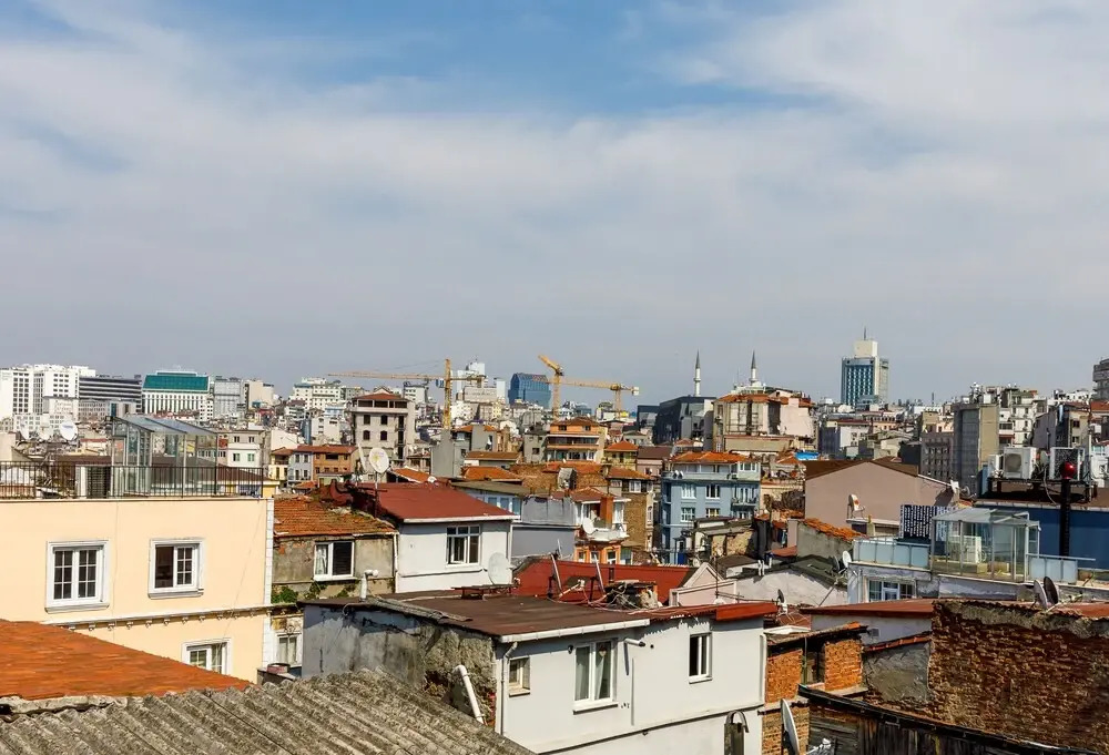 Senior Pera Suites