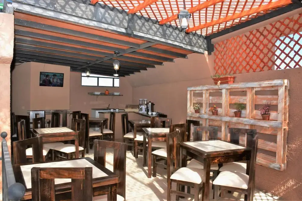 Hostal Valle Mistral