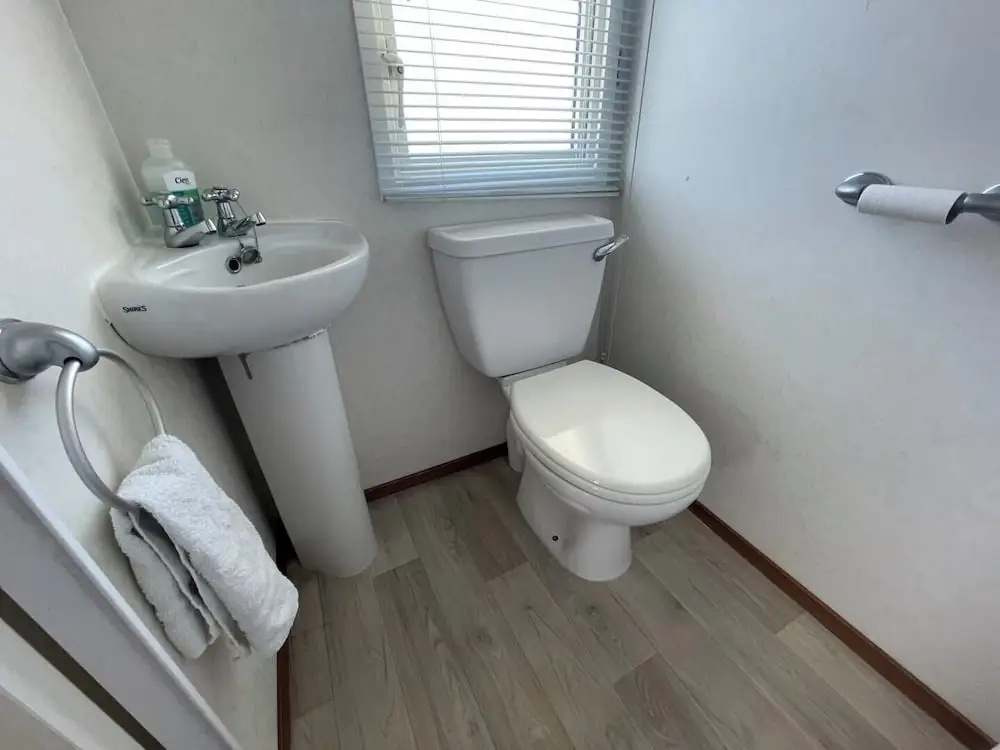 27 Tower View Pevensey Bay Holiday Park Beach