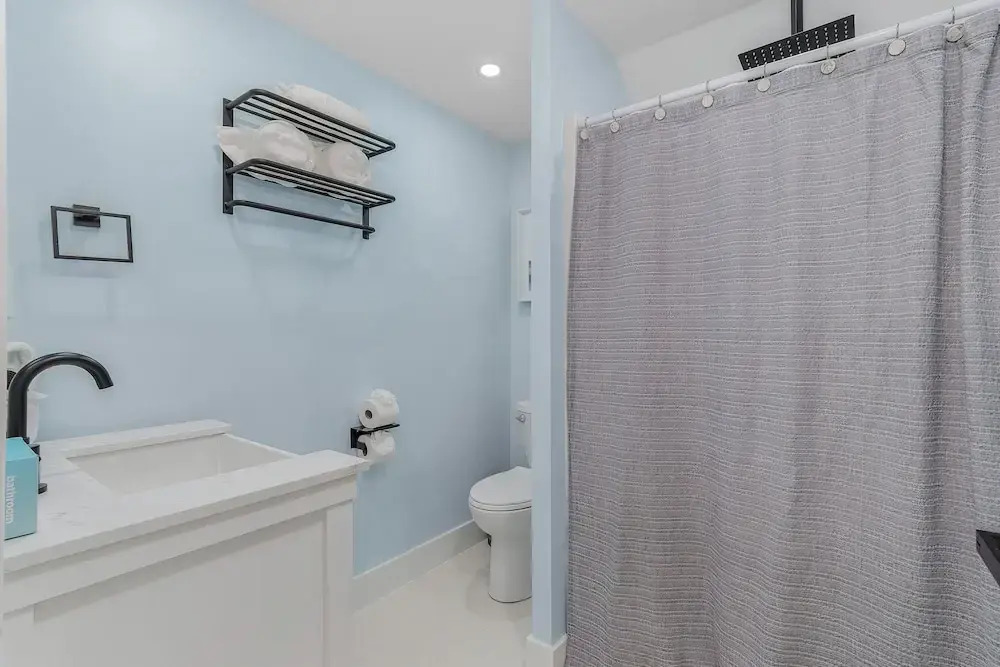 245 Nature View Ct Lower 2 Bedroom Home