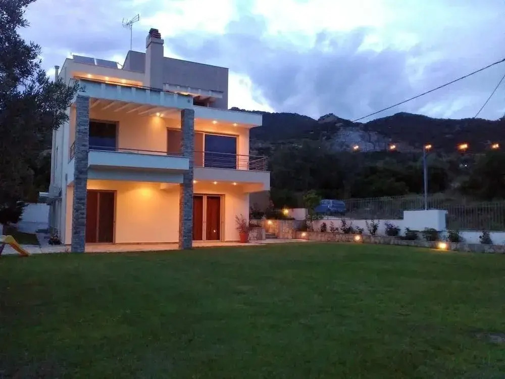 Our House Luxury Suites