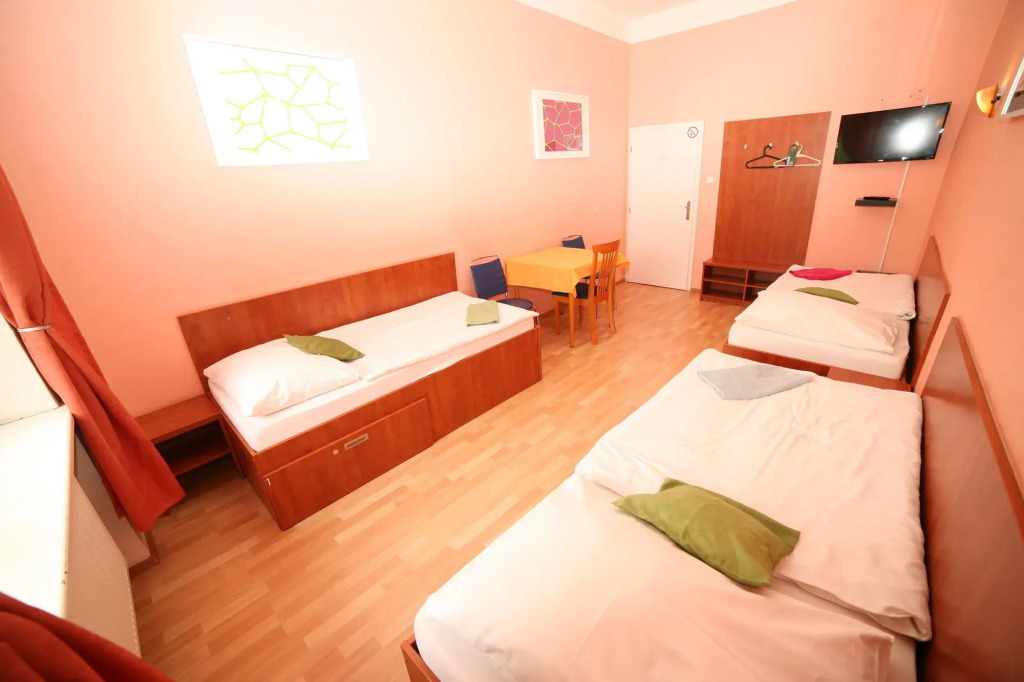 Hotel Leon