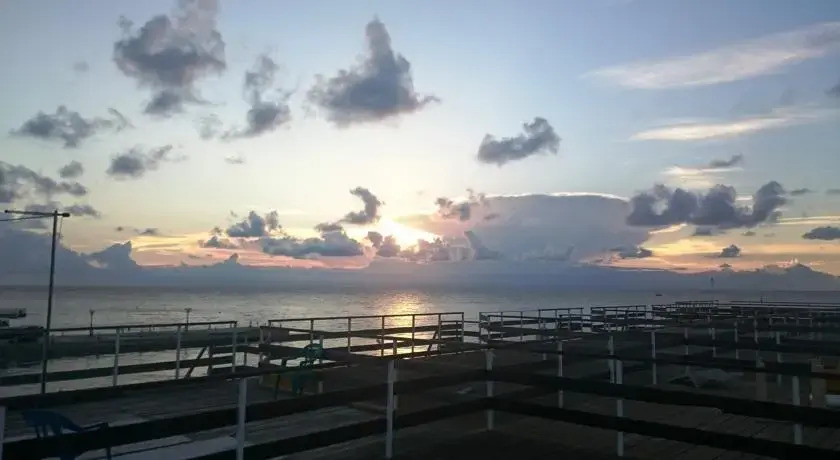 Дом Над Водой