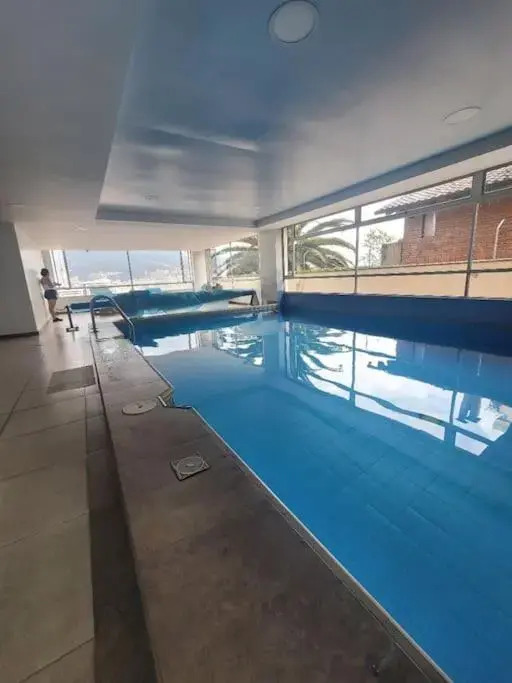 invitin annabella's apartment