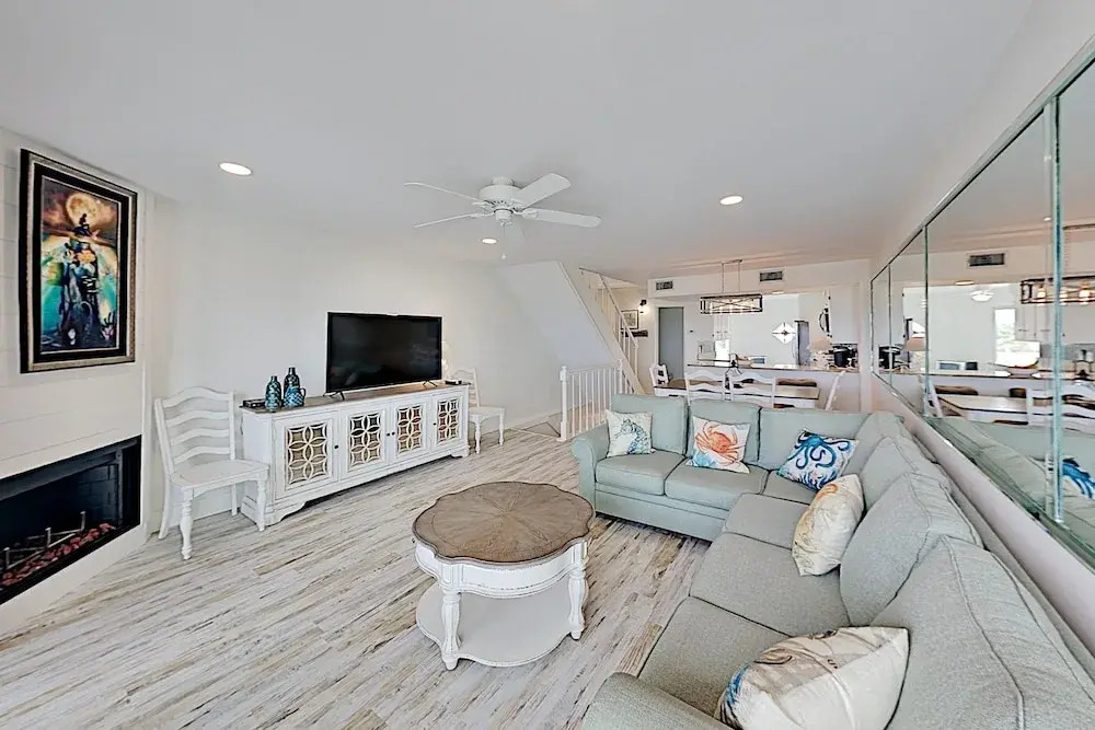 16769 Perdido Key Townhome Apt A 3 Bedrooms 2.5 Bathrooms Townhouse