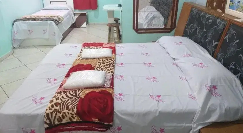 Gold Star Hotel