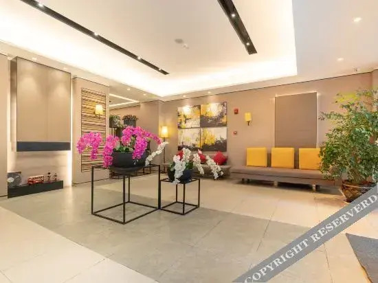 Ease Hotel (Anshun Ancient City Huangguoshu Avenue Xintiandi)