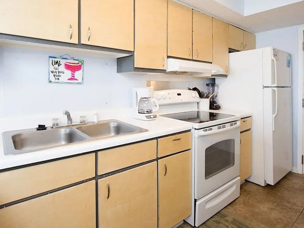 969 West Beach Blvd Condo Unit 1203