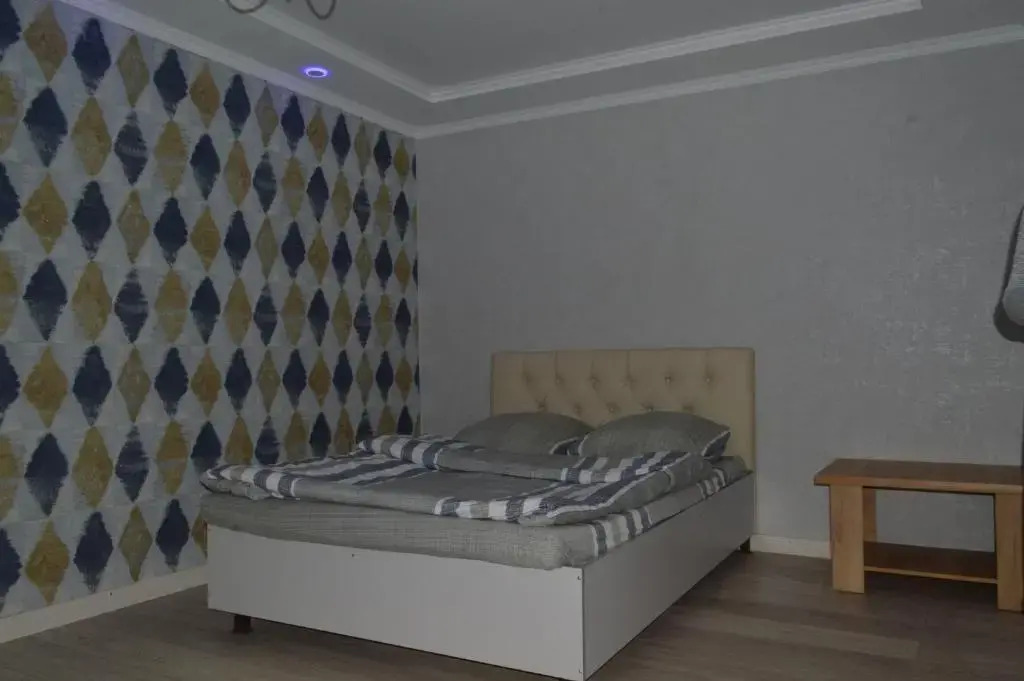 Apartment on Ahunbaev street, 187