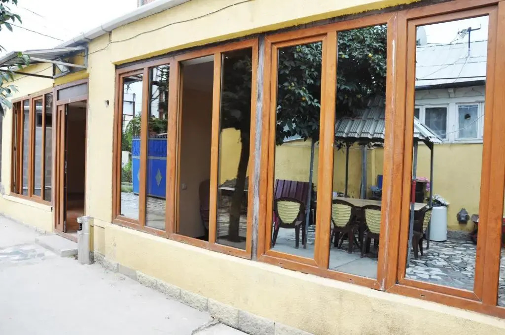 Nukiss Hostel