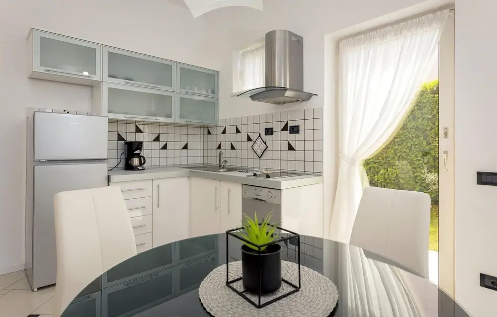 Amazing Home in Medulin With Wifi and 2 Bedrooms