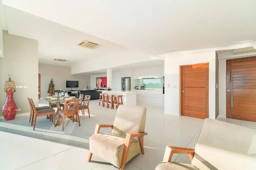 Tropical Sea View Residence