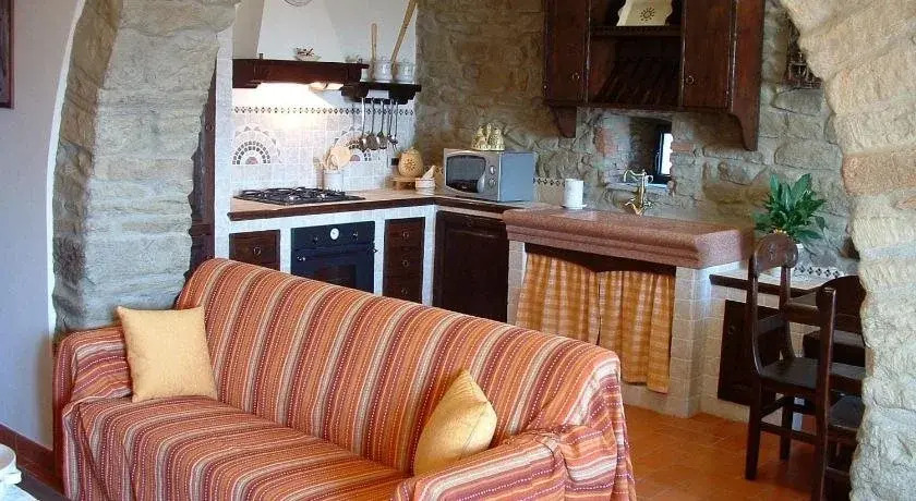 Casa Ivan by PosarelliVillas