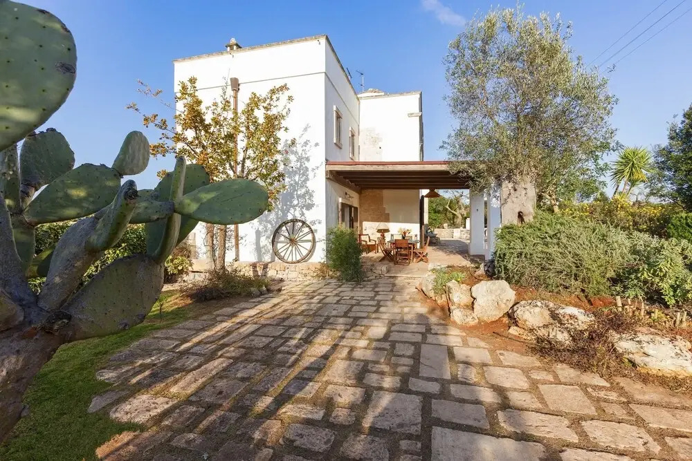 Villa With 5 Bedrooms in Ostuni, With Private Pool, Furnished Garden a
