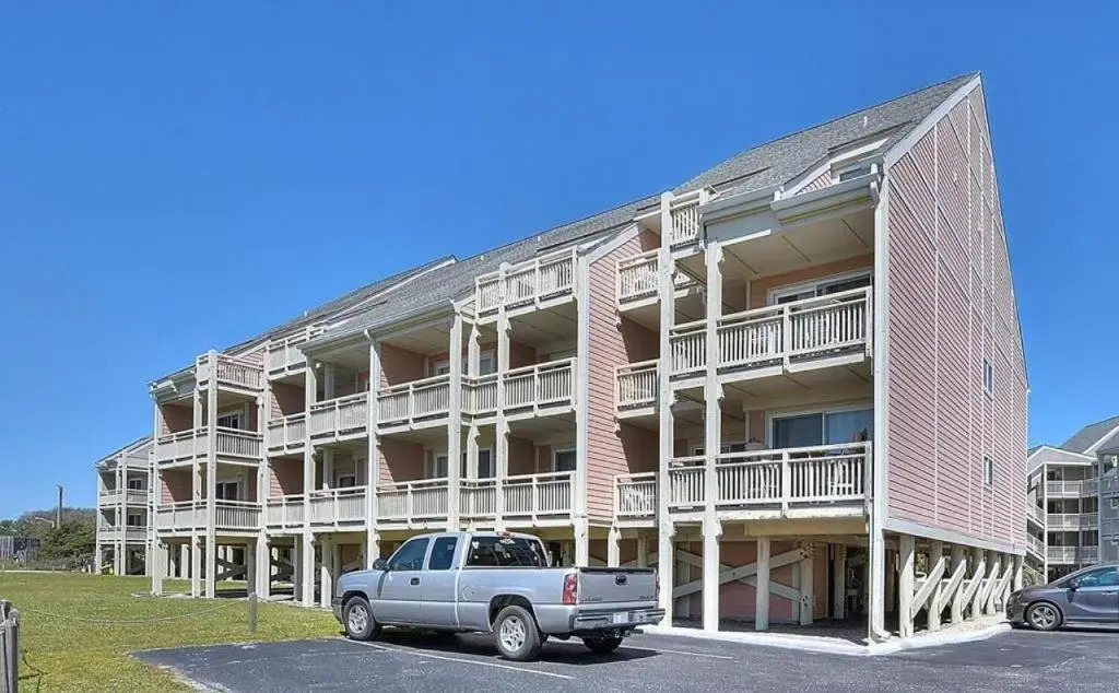 Oak Island Beach Villa 1501