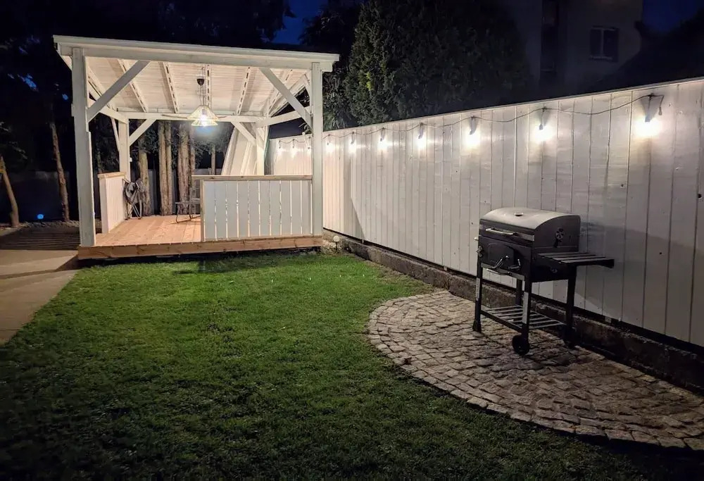 Holiday Apartment by the River, Sauna Included