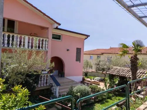 Apartments Erenda