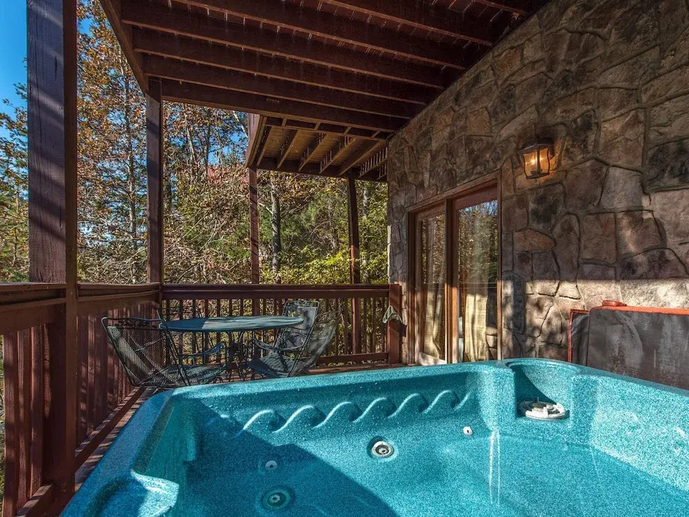 Arrowhead Lodge by Vtrips