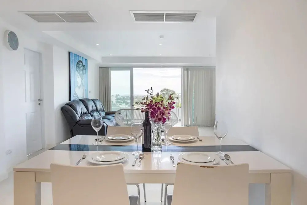 Kata Ocean View 2BR Apartment O910