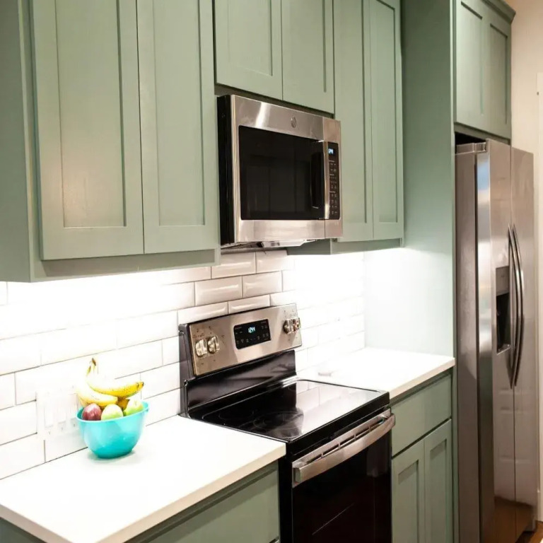 Cherry Street Cottage RR 1072