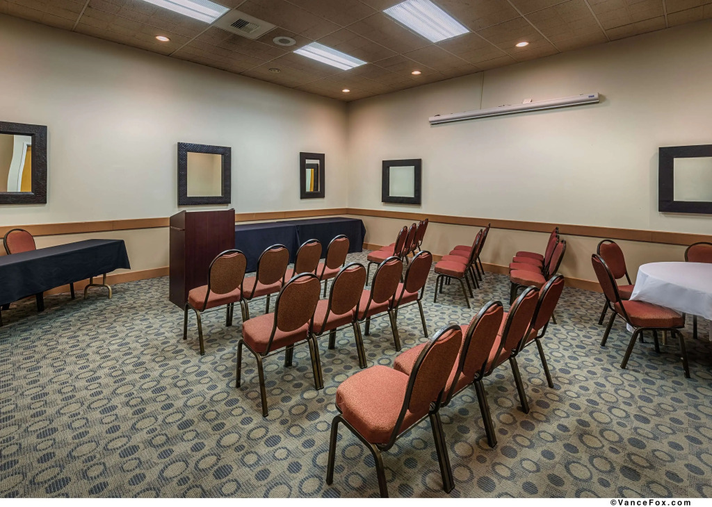 Best Western Plus Silverdale Beach Hotel